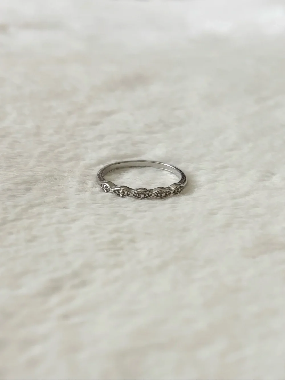 5/$15 🩷 MUST BUNDLE Silver Marquise Accent Band